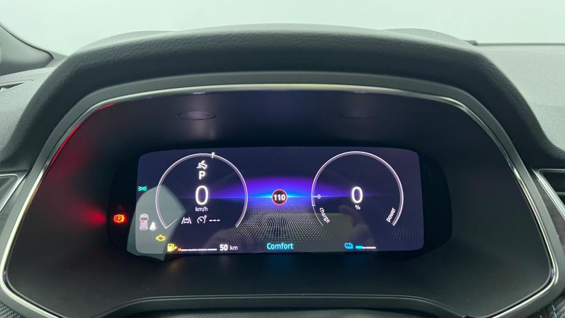 Aperçu du véhicule : E-Tech full hybrid 160 ch esprit Alpine Gris Cassiopée - Toit Noir Etoilé avec 1950€ d'équipements inclus