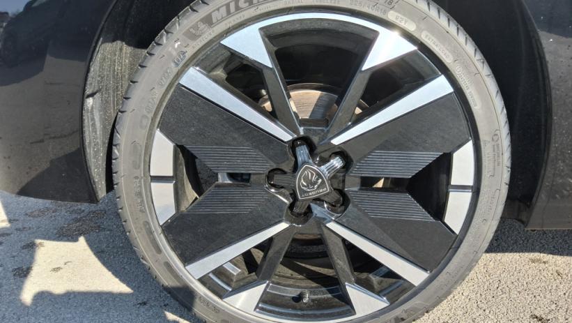 Aperçu du véhicule : 308 Hybrid 145 e-DCS6 GT