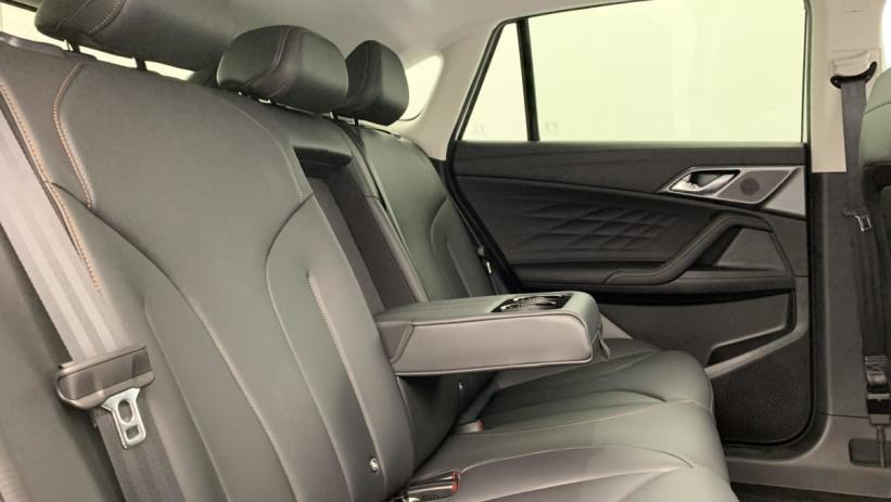 Aperçu du véhicule : 1.5 Hybrid+ 224 ch Luxury