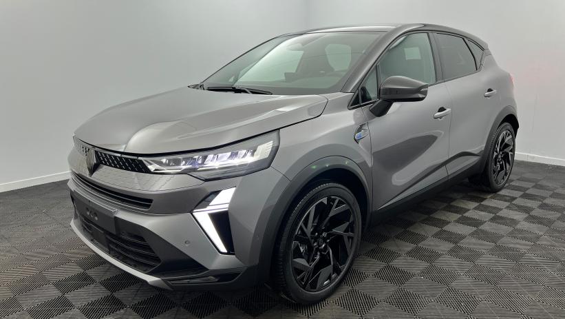 Aperçu du véhicule : E-Tech full hybrid 160 ch esprit Alpine Gris Cassiopée - Toit Noir Etoilé avec 2150€ d'équipements inclus