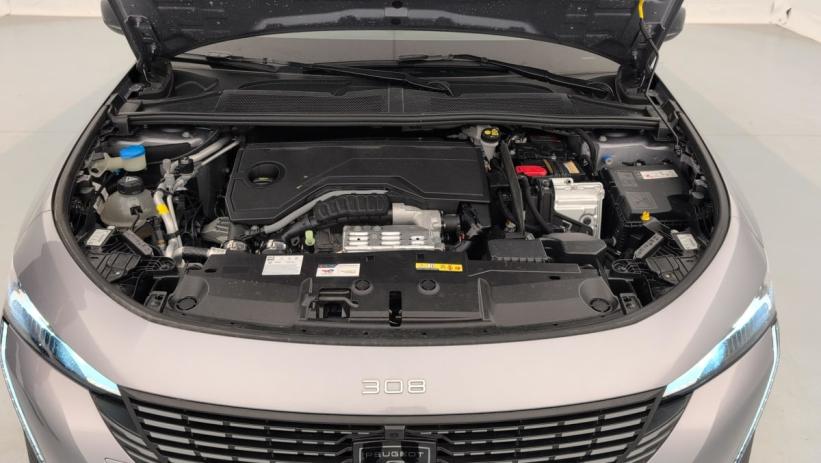 Aperçu du véhicule : Hybrid 145 e-DCS6 Allure