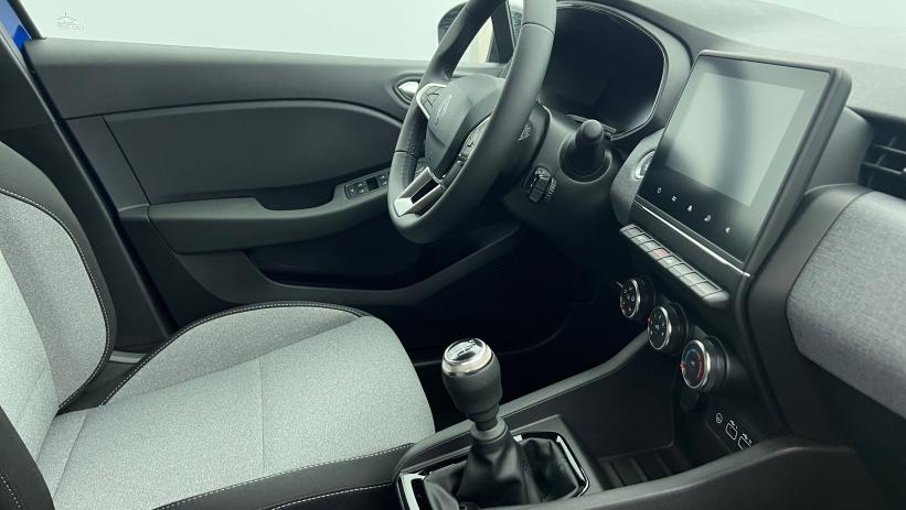 Aperçu du véhicule : Blue dCi 100 Evolution Bleu Iron avec 1950€ d'équipements inclus