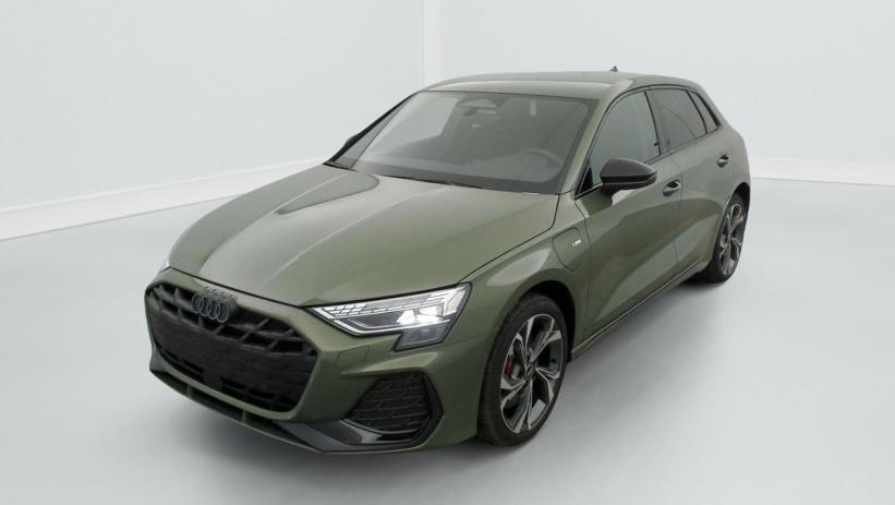 Aperçu du véhicule : 45 TFSI E HYBRIDE RECHARGEABLE 272 S TRONIC 6 S LINE