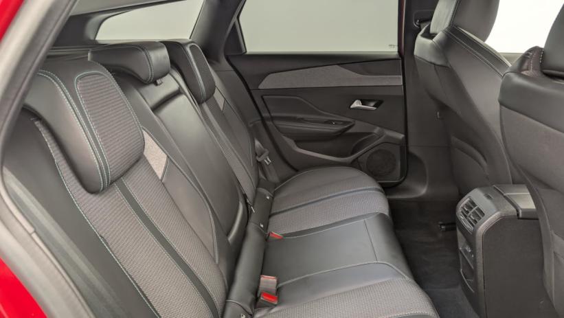 Aperçu du véhicule : Hybrid 145 e-DCS6 Allure