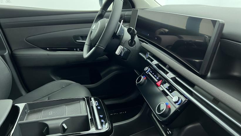 Aperçu du véhicule : 1.6 T-GDI 239 Hybrid BVA6 Executive Ecotronic Gray avec 1680€ d'équipements inclus