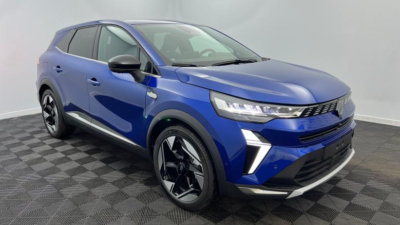 Aperçu du véhicule : E-Tech full hybrid 145 Iconic Bleu Iron avec 800€ d'équipements inclus