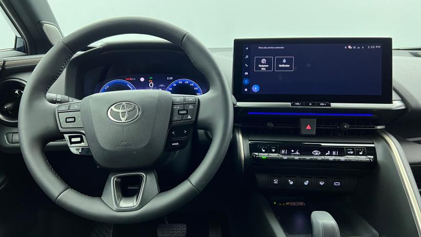 Aperçu du véhicule : Hybride Rechargeable 225 Collection Premiere Bleu Persan - Toit et arrière Noir