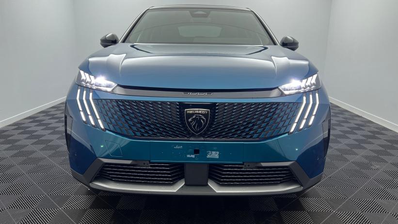 Aperçu du véhicule : Hybrid 145 e-DCS6 GT Bleu Obession avec 3550€ d'équipements inclus