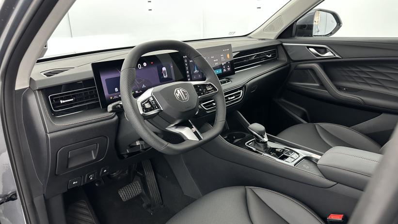 Aperçu du véhicule : 1.5T PHEV 272ch Luxury