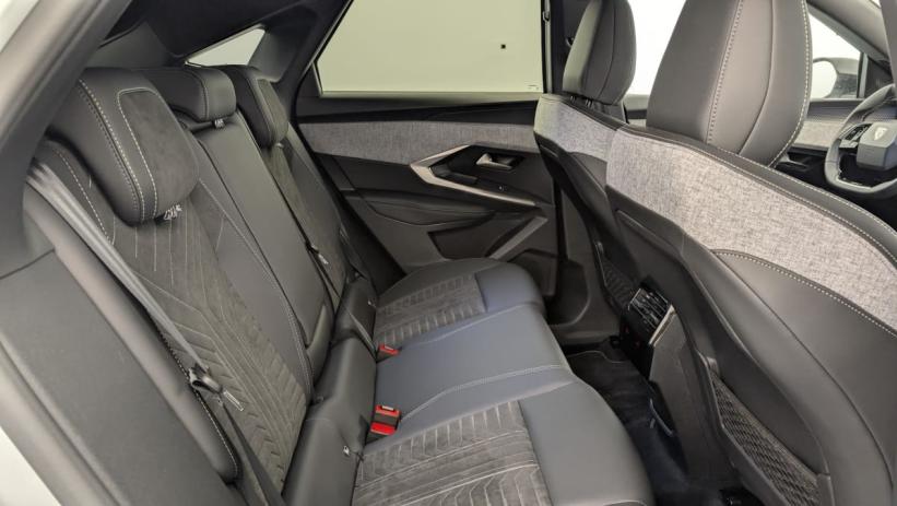 Aperçu du véhicule : Hybrid 145 e-DCS6 GT