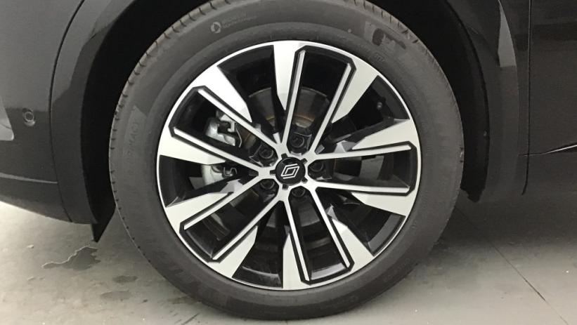 Aperçu du véhicule : AUSTRAL E-Tech hybrid 200 Techno