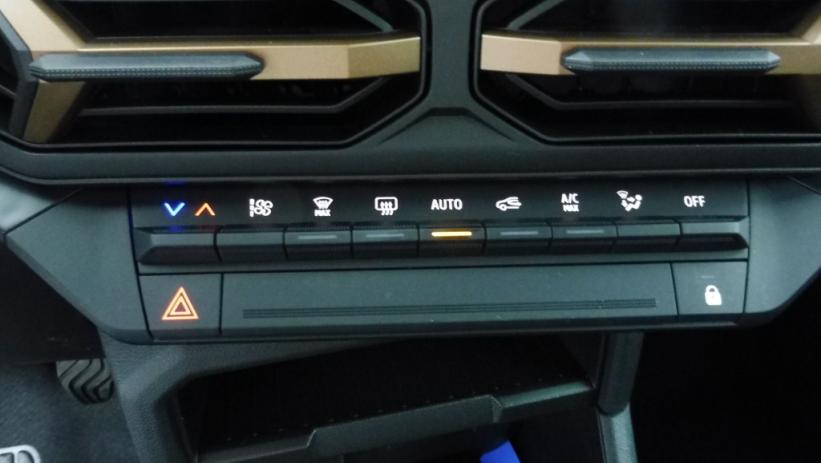 Aperçu du véhicule : 1.2 TCE MILD HYBRID 130CH EXTREME 4X2