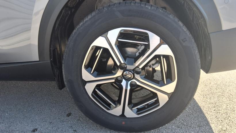 Aperçu du véhicule : C3 AIRCROSS Hybride 145 e-DCS6 Max