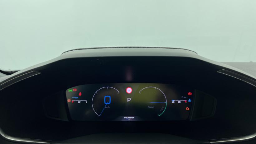 Aperçu du véhicule : Hybrid 145 e-DCS6 Allure Noir Perla Nera avec 1150€ d'équipements inclus