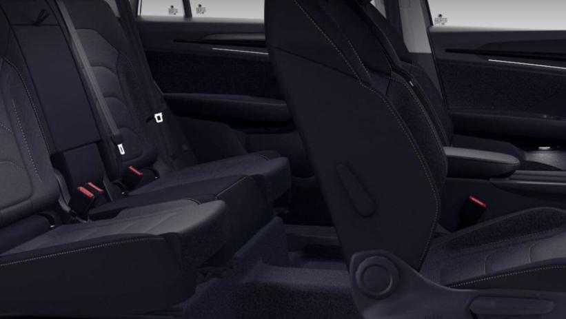 Aperçu du véhicule : ETSI 150 DSG7 SELECTION