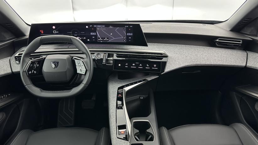 Aperçu du véhicule :  III 1.2 Hybrid 145ch Allure e-DCS6