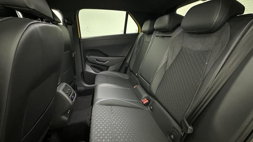 Aperçu du véhicule : 1.5 eTSI EVO2 Hybrid 150ch R-Line DSG7