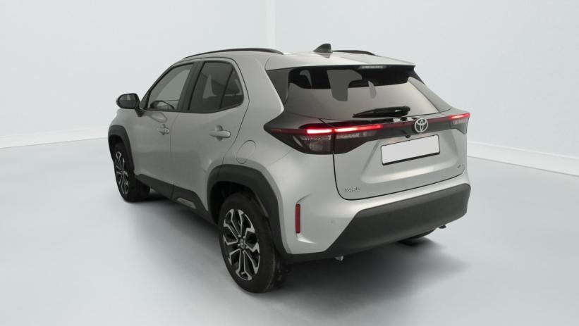 Aperçu du véhicule : 130h 2WD Design