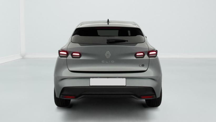 Aperçu du véhicule : E-TECH FULL HYBRID 160 CH TECHNO