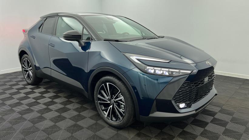 Aperçu du véhicule : Hybride Rechargeable 225 Collection Premiere Bleu Persan - Toit et arrière Noir