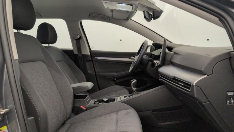 Aperçu du véhicule : 2.0 TDI 116 BVM6 LIFE PLUS