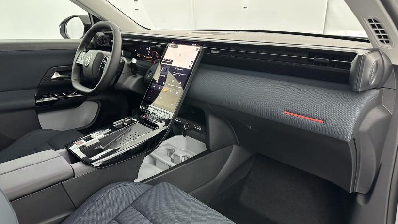 Aperçu du véhicule : 1.2 Hybride 145ch Plus e-DCS6