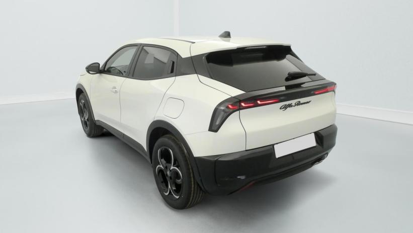 Aperçu du véhicule : 1.2 Ibrida 145 ch e-DCT6 Ti