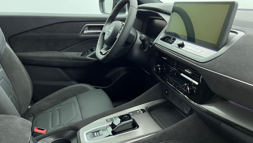 Aperçu du véhicule : e-Power 190 ch N-Design Gris Argile Toit Noir avec 2550€ d'équipements inclus