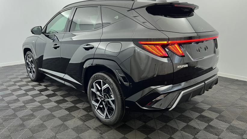 Aperçu du véhicule : 1.6 T-GDI 239 Hybrid BVA6 N Line Executive Abyss Black avec 1210€ d'équipements inclus