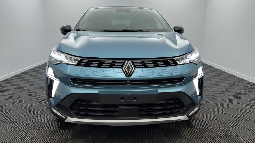 Aperçu du véhicule : E-Tech full hybrid 145 Iconic Bleu Mercure avec 950€ d'équipements inclus