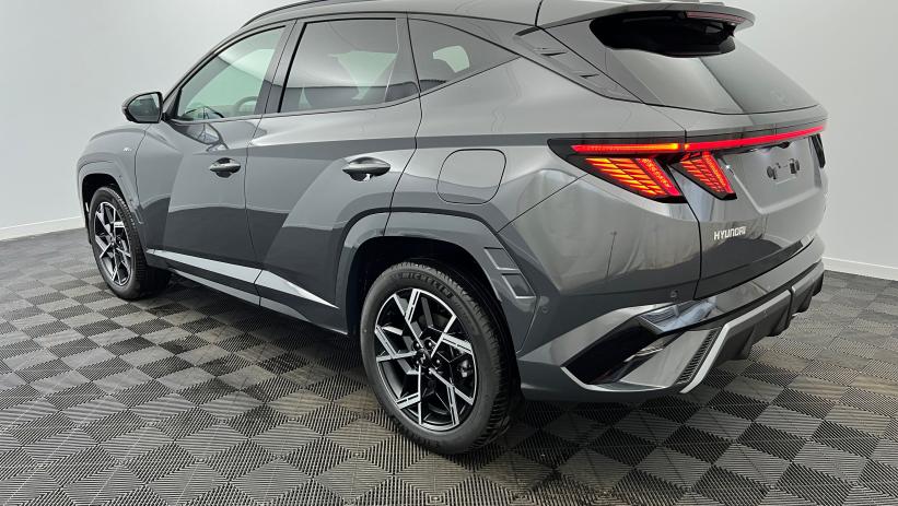 Aperçu du véhicule : 1.6 T-GDI 239 Hybrid BVA6 N Line Executive Ecotronic Gray avec 1450€ d'équipements inclus