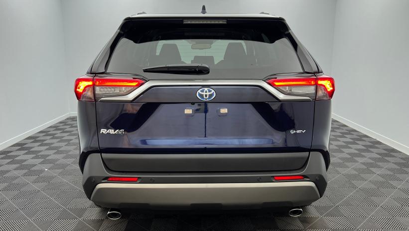 Aperçu du véhicule : Hybride 222 ch AWD-i 30 YEARS Bleu de Prusse avec 1350€ d'équipements inclus