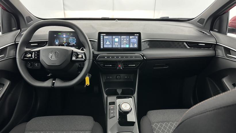Aperçu du véhicule : 1.5 L Hybrid+ 195ch Standard