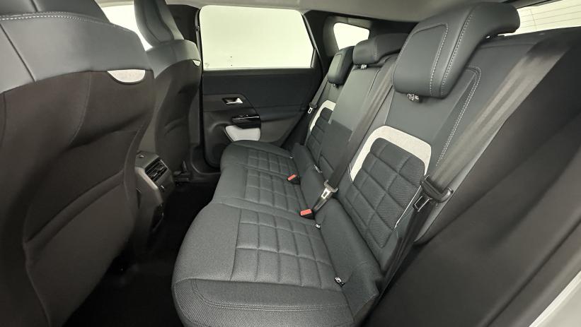 Aperçu du véhicule : 1.2 Hybride 145ch Plus e-DCS6