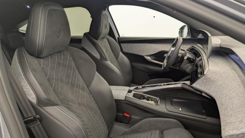 Aperçu du véhicule : Hybrid 145 e-DCS6 GT