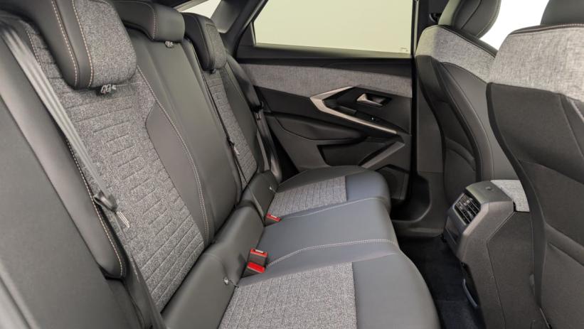 Aperçu du véhicule : Hybrid 145 e-DCS6 Allure