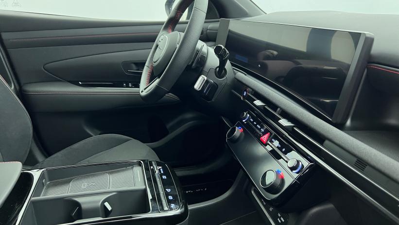 Aperçu du véhicule : Nouveau 1.6 T-GDI 215 Hybrid BVA6 N Line Executive Shadow Grey avec 1680€ d'équipements inclus