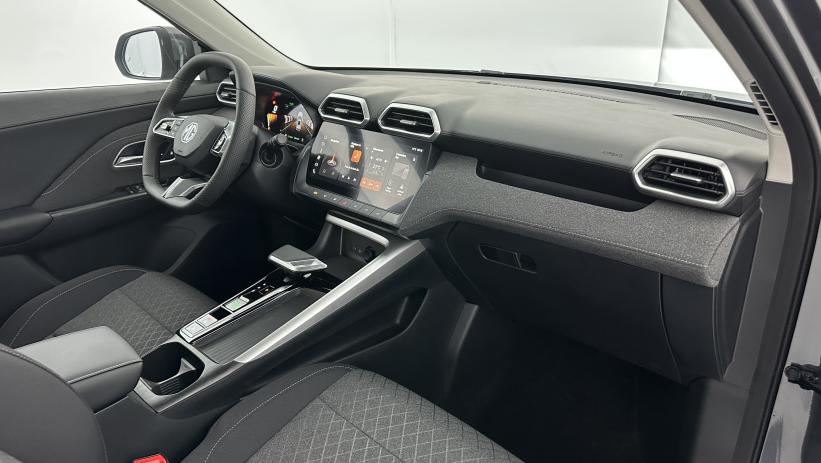 Aperçu du véhicule : 1.5 Hybrid+ 197ch Comfort
