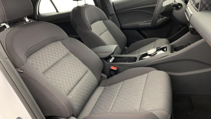 Aperçu du véhicule : 1.5 L Hybrid+ 195 ch Comfort