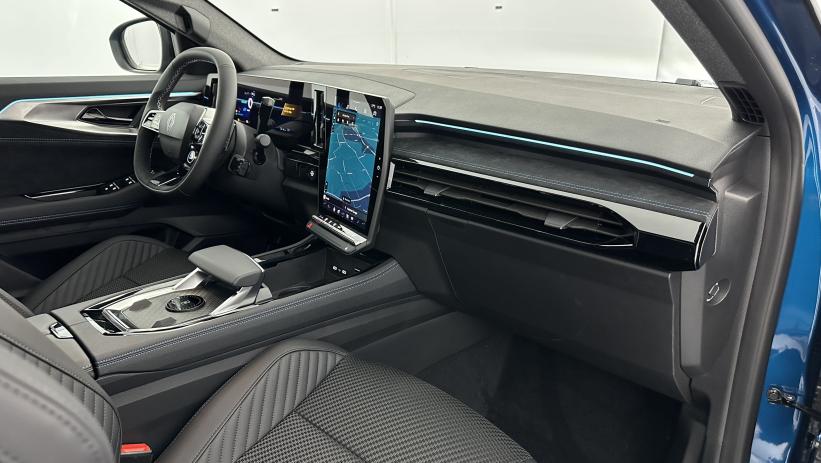 Aperçu du véhicule : E-Tech full hybrid 200ch Esprit Alpine