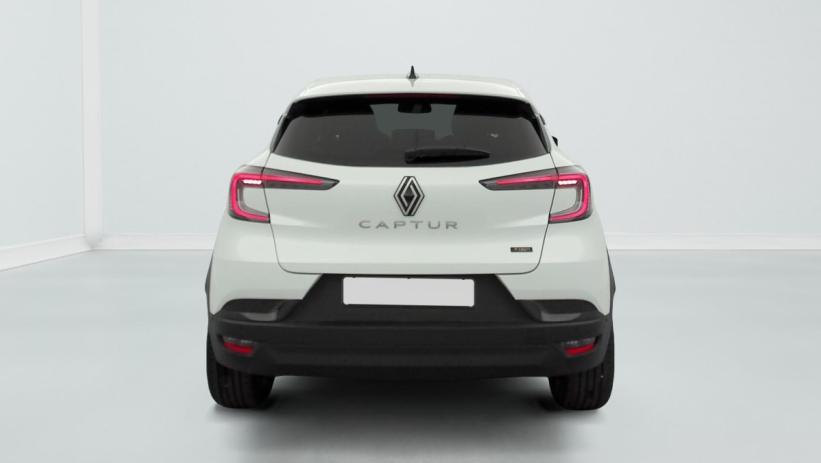 Aperçu du véhicule : E-Tech full hybrid 160 ch Techno