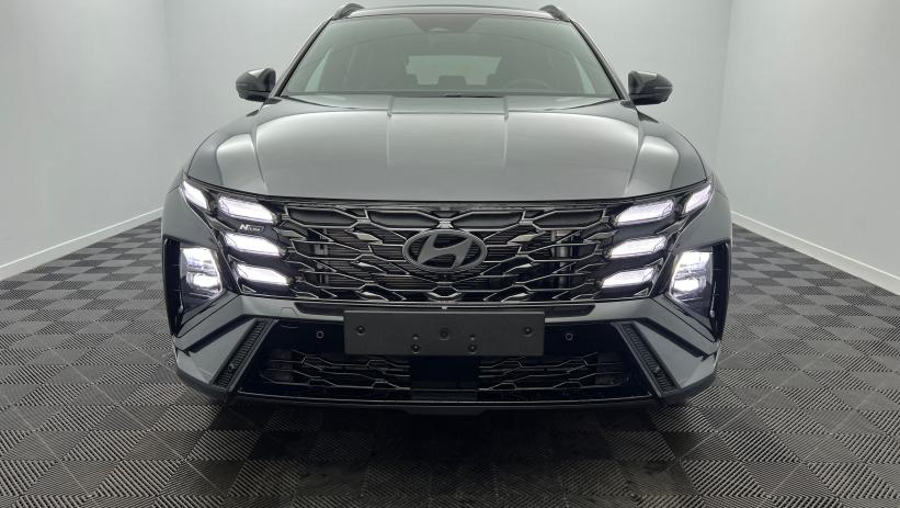 Aperçu du véhicule : 1.6 T-GDI 239 HTRAC Hybrid BVA6 N Line Executive Ecotronic Gray avec 1210€ d'équipements inclus