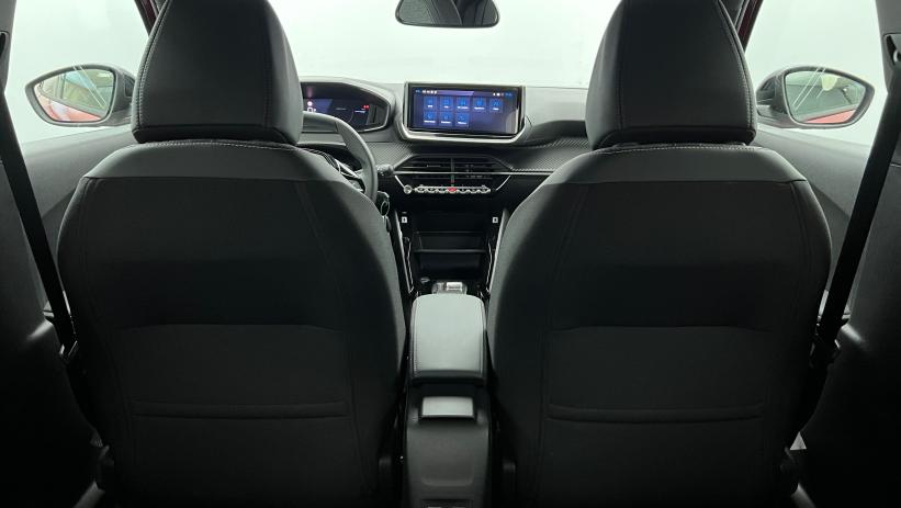 Aperçu du véhicule : Hybrid 145 e-DCS6 Allure Rouge Elixir avec 2350€ d'équipements inclus