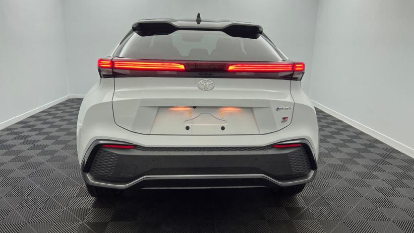 Aperçu du véhicule : Hybride Rechargeable 225 GR Sport Gris Chrome - Toit Noir