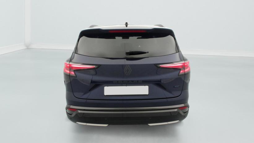 Aperçu du véhicule : Espace full hybrid E-Tech 200 ch 7pl Esprit Alpine