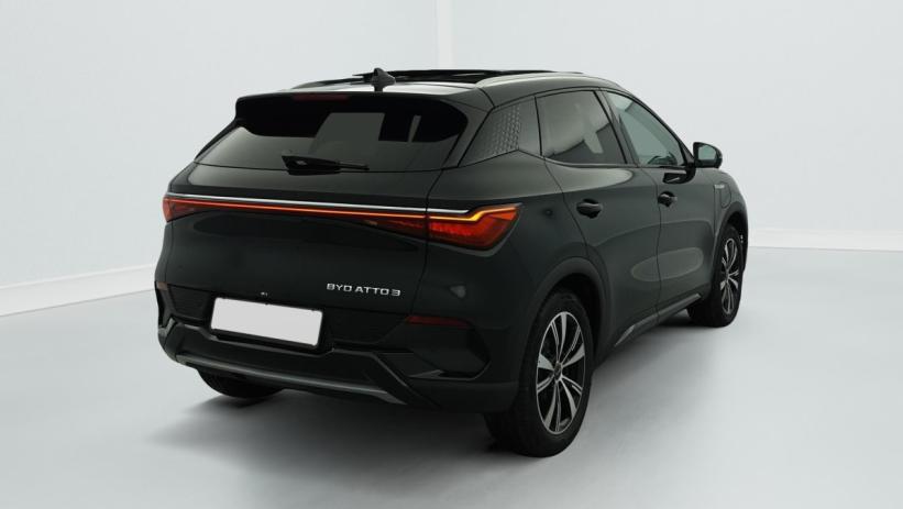 Aperçu du véhicule : 60 5 kWh 204 ch Design