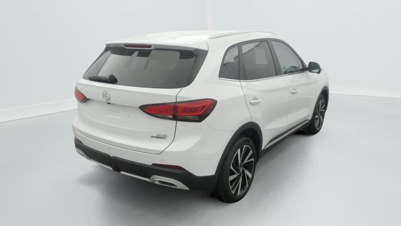 Aperçu du véhicule : 1.5 L Hybrid+ 197 ch Luxury
