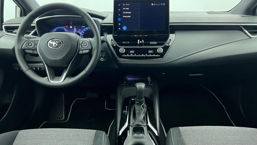 Aperçu du véhicule : Hybride 178ch Design Gris Argent avec 2540€ d'équipements inclus