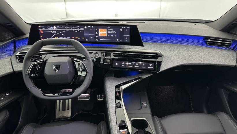Aperçu du véhicule : 1.2 Hybrid 145ch GT e-DCS6