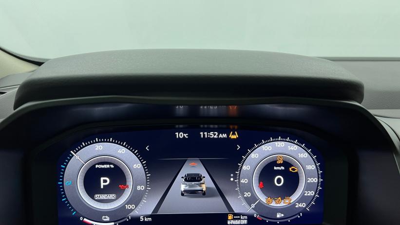 Aperçu du véhicule : Hybrid Nouveau e-Power Gen3 205 ch N-Connecta Blanc nacré avec 2450€ d'équipements inclus